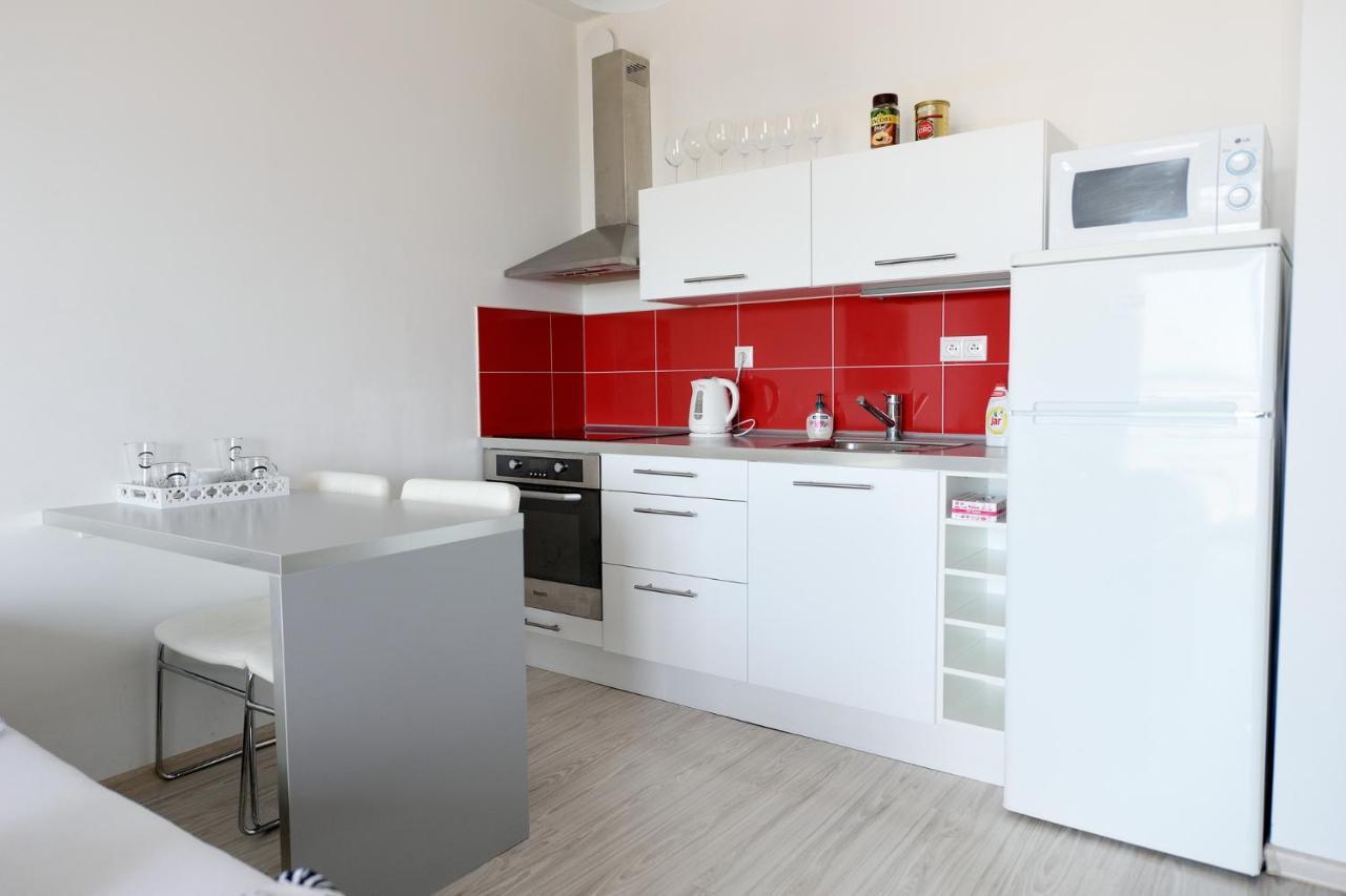 Apartman Centroom Piest'any Ngoại thất bức ảnh