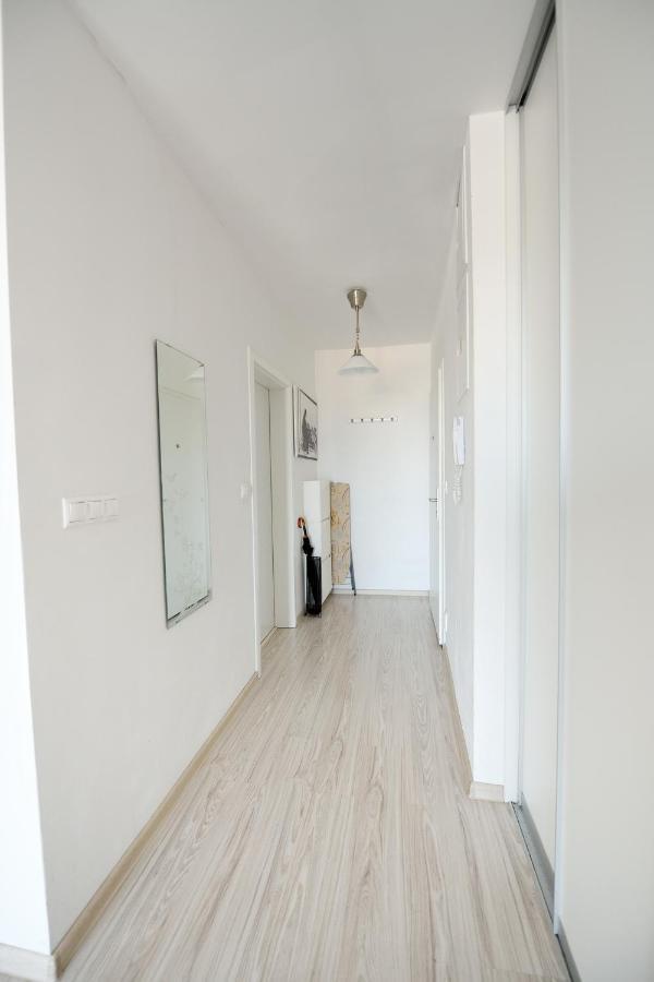 Apartman Centroom Piest'any Ngoại thất bức ảnh